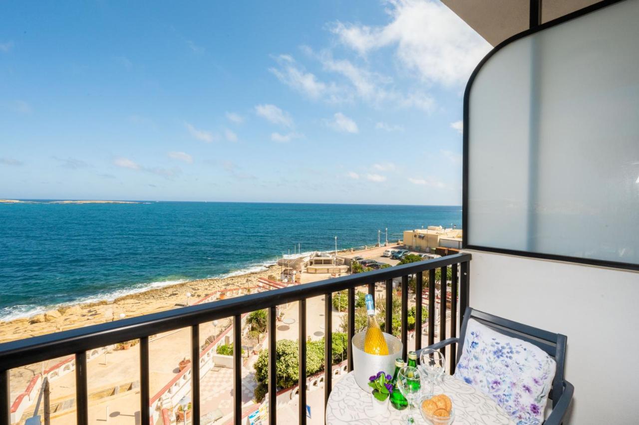 Islet Promenade Seafront Family Apartment With 2 Balconies By Getawaysmalta San Pawl il-Baħar Kültér fotó